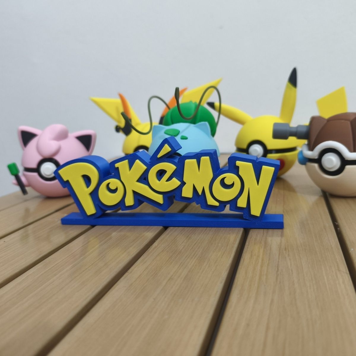 ポケモン スタンドフィギュア ロゴディスプレイ 新型フィギュ - Anime Cosplay Pokemon のレビューと価格