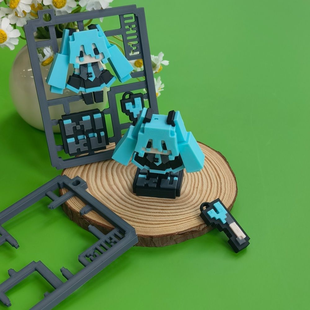 3Dプリント製のかわいいピクセル初音ミク半完成モデル、台座付 - Cosplay Anime N のレビューと価格